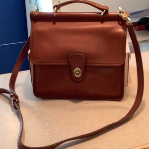 Coach classic leather bag